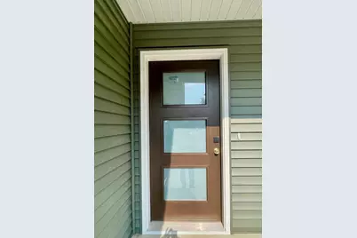 201 25th Street SW, Austin, MN 55912 - Photo 3