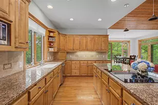 11445 Landing Rd, Eden Prairie, MN 55347 - Photo 11