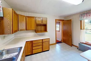 N17088 E Orchard Ln, Galesville, WI 54630 - Photo 23