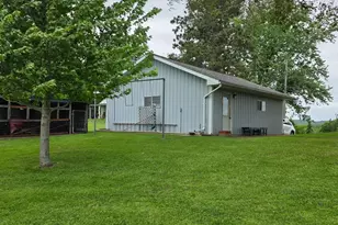 N17088 E Orchard Ln, Galesville, WI 54630 - Photo 9