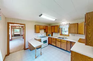 N17088 E Orchard Ln, Galesville, WI 54630 - Photo 5