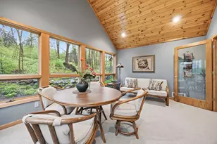 1360 Parkview Dr, Chaska, MN 55318 - Photo 9