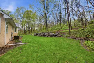 1360 Parkview Dr, Chaska, MN 55318 - Photo 33