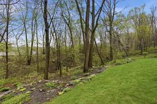 1360 Parkview Dr, Chaska, MN 55318 - Photo 29