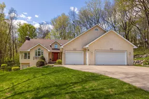 1360 Parkview Dr, Chaska, MN 55318 - Photo 1