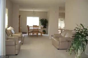 8571 Savanna Oaks Ln, Woodbury, MN 55125 - Photo 3