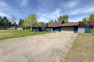 110 Velkommen St NE, Staples, MN 56479 - Photo 25