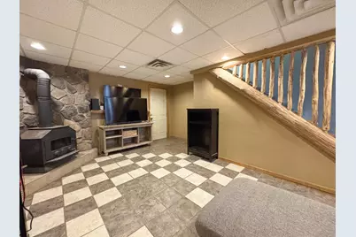 110 Velkommen Street NE, Staples, MN 56479 - Photo 5