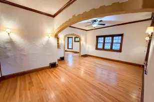 515 W 22nd St, Minneapolis, MN 55405 - Photo 3