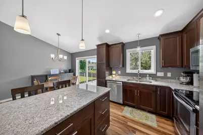 810 8th Avenue SW, Pine Island, MN 55963 - Photo 17