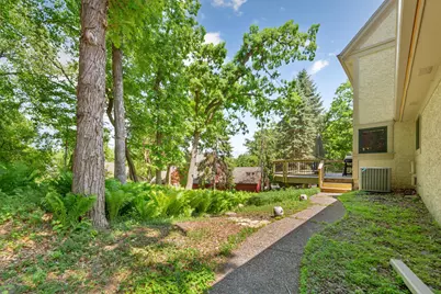 13575 Harwell Path, Apple Valley, MN 55124 - Photo 5
