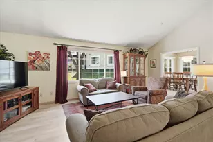 3969 Niagara Ln N, Plymouth, MN 55446 - Photo 11