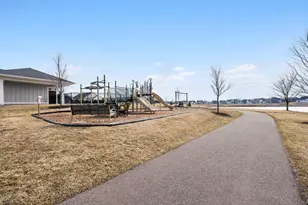 10811 40th St N, Lake Elmo, MN 55042 - Photo 27