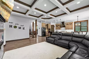 16685 Judicial Rd, Lakeville, MN 55044 - Photo 7