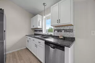 1998 Brittany Ct, Shakopee, MN 55379 - Photo 11