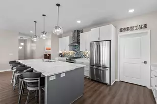 17960 Granite Ct, Lakeville, MN 55044 - Photo 7