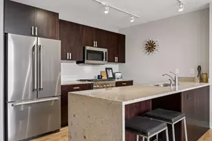 901 S 2nd St, Minneapolis, MN 55415 - Photo 15