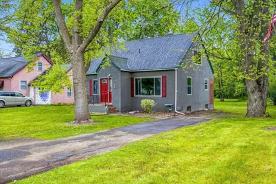 432 2nd Street SE, Braham, MN 55006 - Photo 3