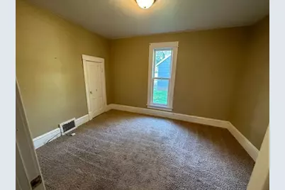 712 3rd Street SW, Willmar, MN 56201 - Photo 3