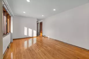 9109 Queen Ave S, Bloomington, MN 55431 - Photo 3