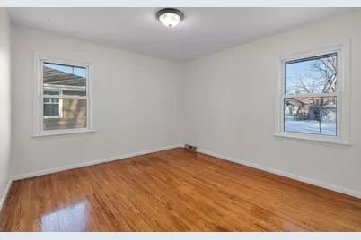 9109 Queen Avenue S, Bloomington, MN 55431 - Photo 13