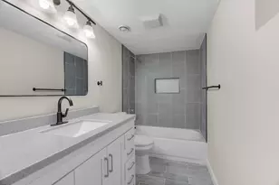 9109 Queen Ave S, Bloomington, MN 55431 - Photo 27