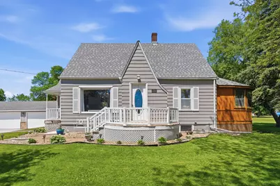 573 Stearns Avenue E, Eden Valley, MN 55329 - Photo 49