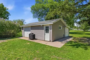 573 Stearns Ave E, Eden Valley, MN 55329 - Photo 3