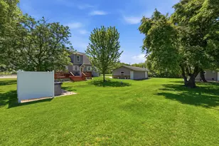 573 Stearns Ave E, Eden Valley, MN 55329 - Photo 41