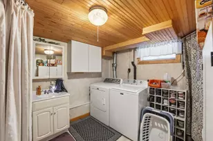 573 Stearns Ave E, Eden Valley, MN 55329 - Photo 35