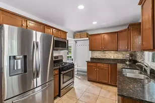 2804 Blackstone Ave, Saint Louis Park, MN 55416 - Photo 5