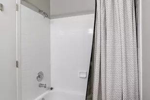 14441 Wellington Rd, Minnetonka, MN 55391 - Photo 21