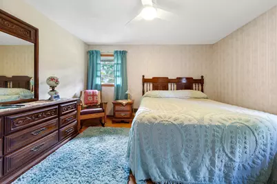 7049 Ewing Avenue N, Brooklyn Center, MN 55429 - Photo 23