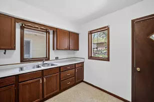 2711 W 9th St, Duluth, MN 55806 - Photo 11