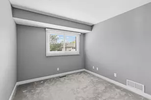 4143 Sylvia Ct, Shoreview, MN 55126 - Photo 17