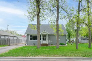 920 11th Ave NE, Brainerd, MN 56401 - Photo 1