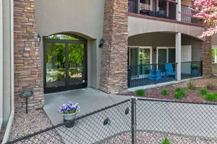 10806 S Shore Dr, Plymouth, MN 55441 - Photo 7