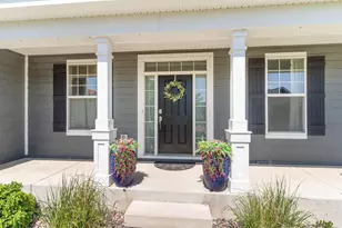 3863 Founders Path, Chaska, MN 55318 - Photo 3