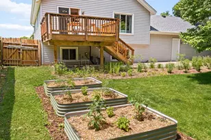 4876 Erickson Dr, New Hope, MN 55428 - Photo 39