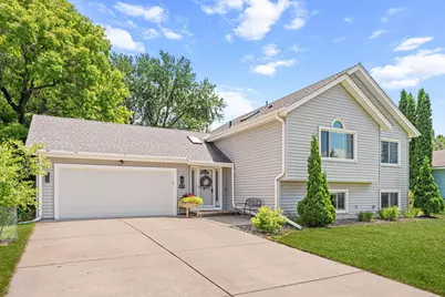 4876 Erickson Drive, New Hope, MN 55428 - Photo 3