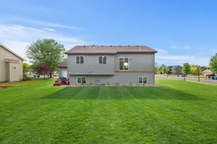 3569 Norway Dr S, Cambridge, MN 55008 - Photo 27