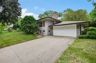 6221 Hansen Rd, Edina, MN 55436 - Photo 3