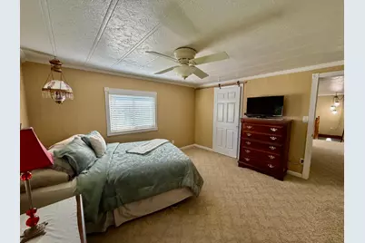 223 10th Avenue, Worthington, MN 56187 - Photo 13