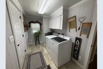 223 10th Avenue, Worthington, MN 56187 - Photo 23