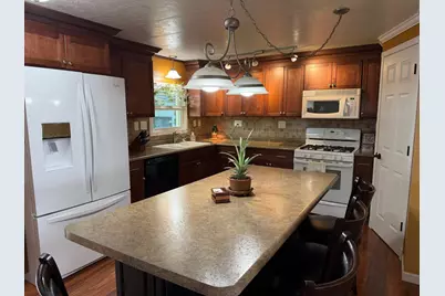 223 10th Avenue, Worthington, MN 56187 - Photo 7
