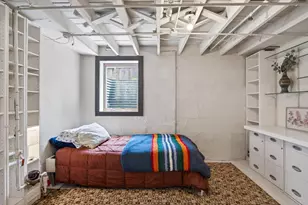 411 W 35th St, Minneapolis, MN 55408 - Photo 25