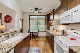2529 Claremont Dr, Mendota Heights, MN 55120 - Photo 15
