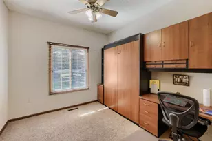 2529 Claremont Dr, Mendota Heights, MN 55120 - Photo 9