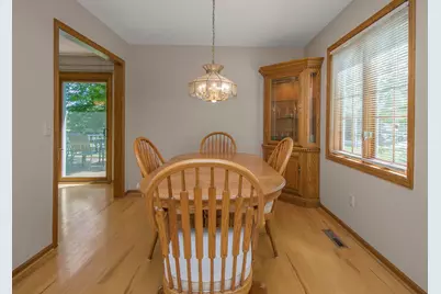 19363 Eureka Court, Farmington, MN 55024 - Photo 5
