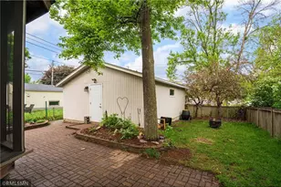 441 Saratoga Street S, Saint Paul, MN 55105 - Photo 43